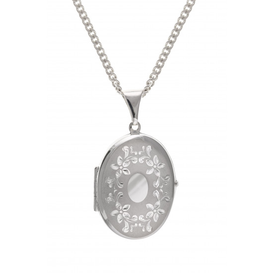 Silver Locket and Chain BT4661