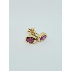 9ct Ruby Studs GE1117RB 