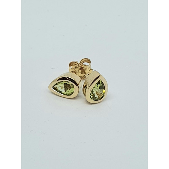 9ct Peridot Pear Stud Earrings GE1120PD