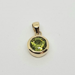 9ct Peridot Round Pendant GP1142PD