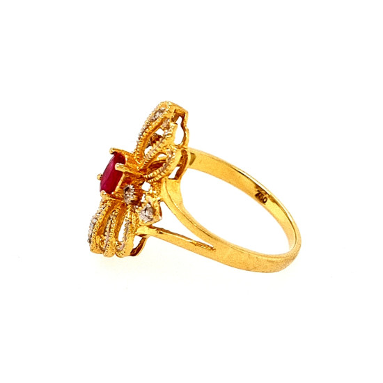 Pre Owned 18ct Ruby and Diamond Ring ZL903