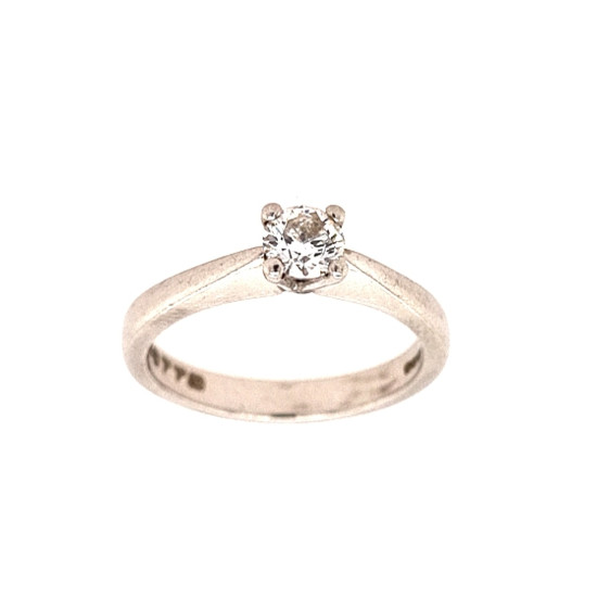 Pre Owned Platinum Diamond Solitaire Ring ZM186