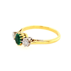 Pre Owned 18ct Diamond and Emerald Ring ZM951